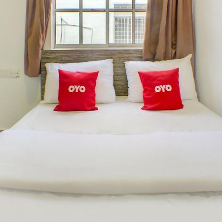 Oyo 90028 Ragula Hotel Johor Bahru Eksteriør billede