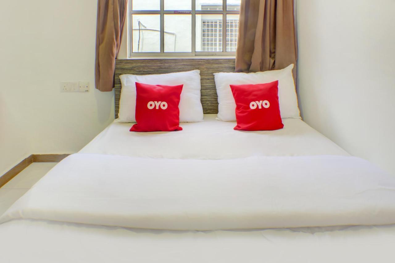 Oyo 90028 Ragula Hotel Johor Bahru Eksteriør billede